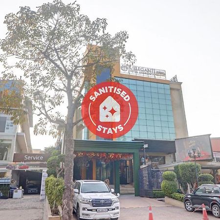Oyo Townhouse 934 L'Elegant Hotel & Banquetby Ace Manor Ghaziabad Εξωτερικό φωτογραφία
