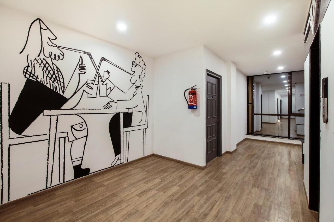 Oyo Townhouse 934 L'Elegant Hotel & Banquetby Ace Manor Ghaziabad Εξωτερικό φωτογραφία