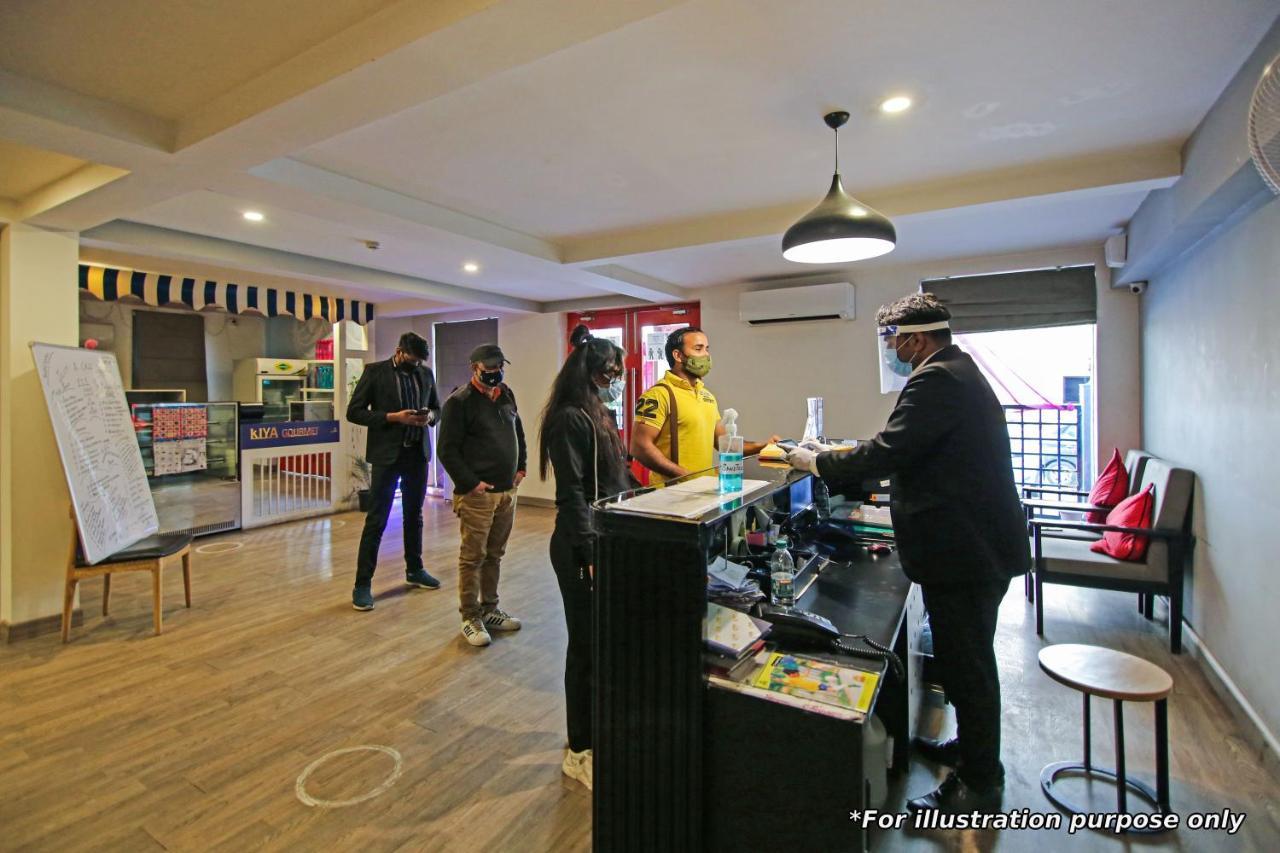Oyo Townhouse 934 L'Elegant Hotel & Banquetby Ace Manor Ghaziabad Εξωτερικό φωτογραφία