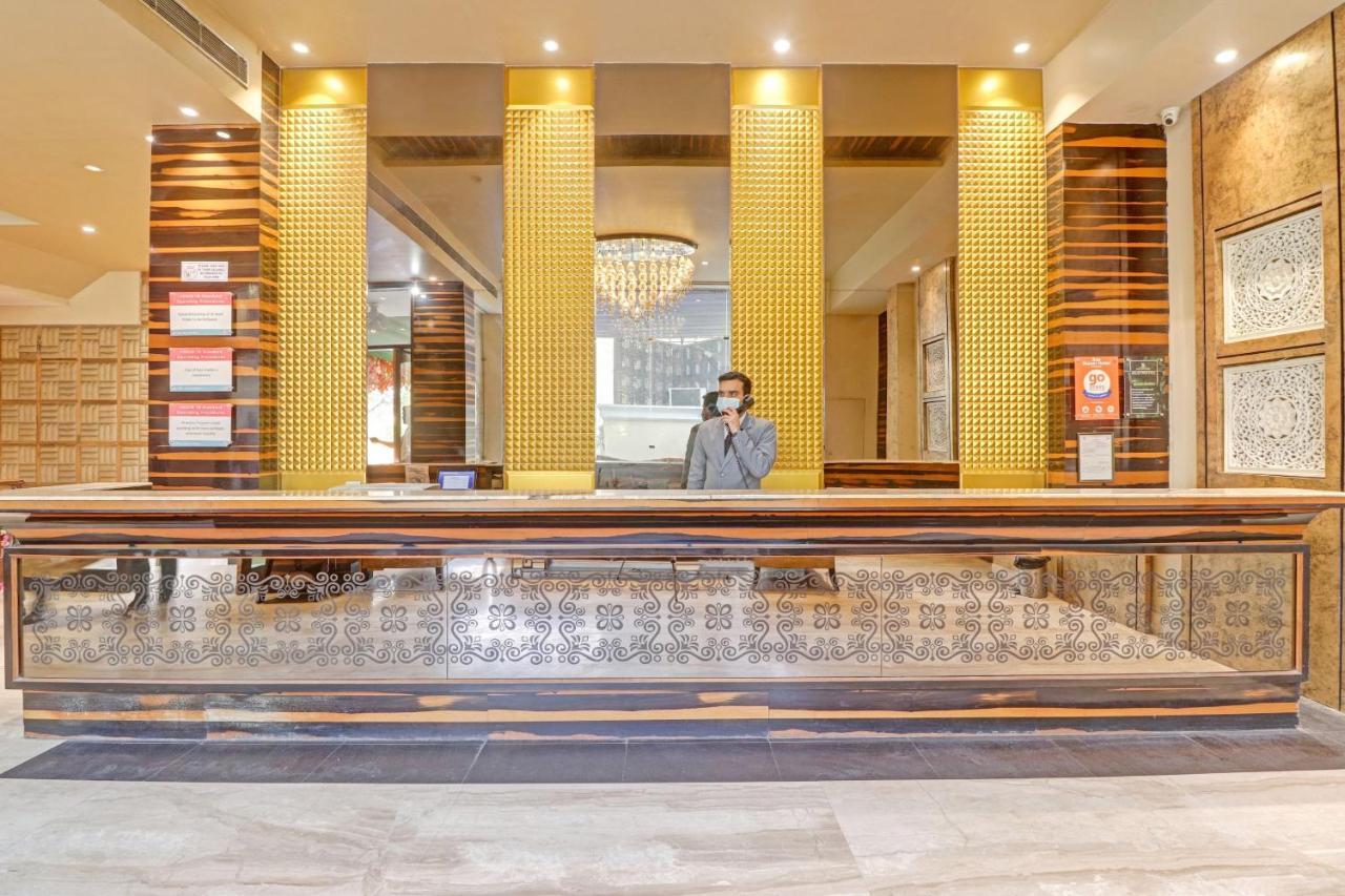Oyo Townhouse 934 L'Elegant Hotel & Banquetby Ace Manor Ghaziabad Εξωτερικό φωτογραφία